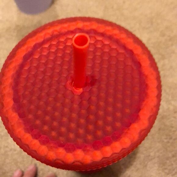 Starbucks valentine set tumblers. - Picture 8 of 9